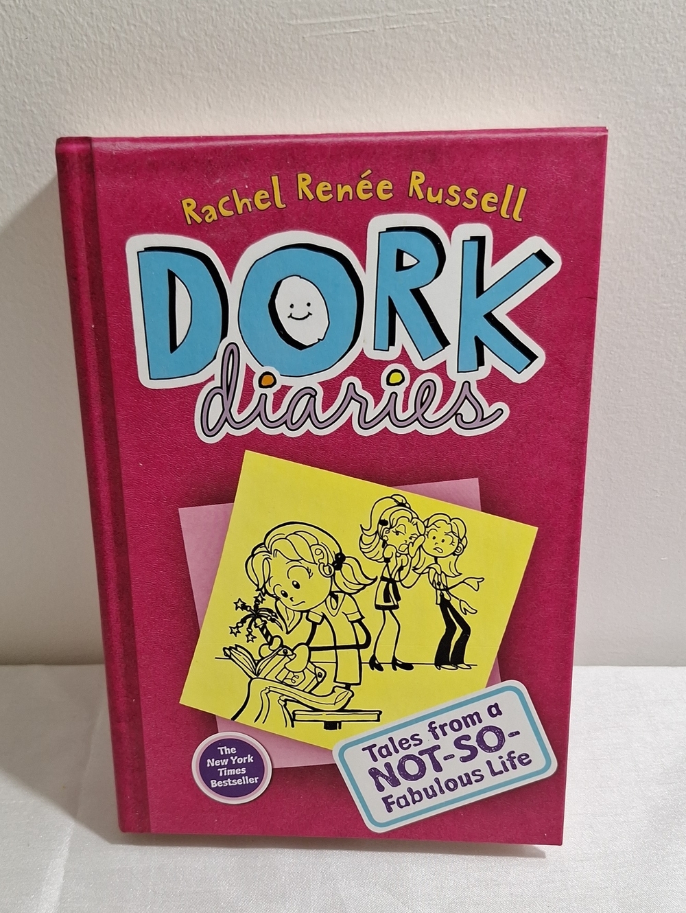 Dork Diaries - Tales From A Not So Fabulous Life BOOK
